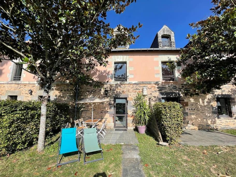 Maison Au Calme Pour 5 Personnes La Chapelle-de-Brain Exterior photo