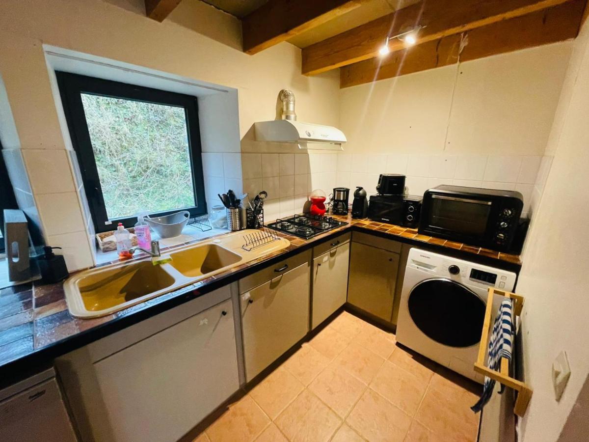 Maison Au Calme Pour 5 Personnes La Chapelle-de-Brain Exterior photo